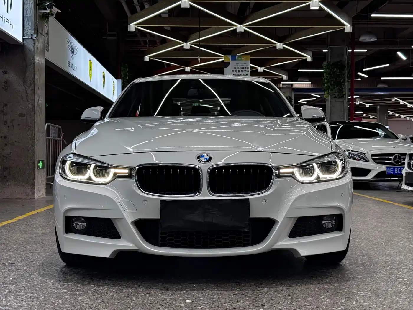 BMW 3 Series 2018 320i M Sport Package фото 2