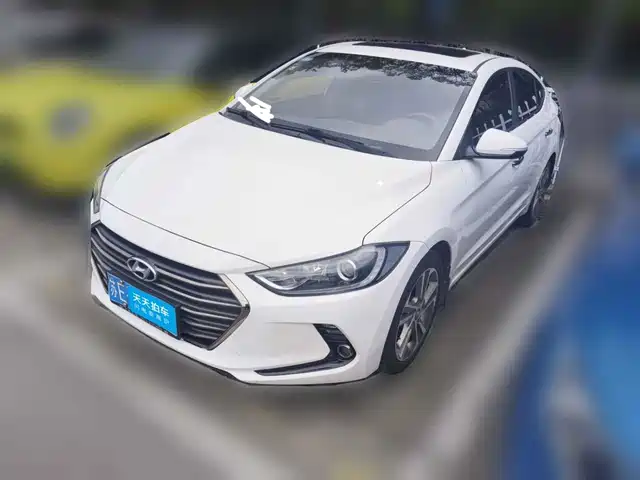 Hyundai Elantra 2016 Model 1.6L Automatic Smart Elite — фото 1