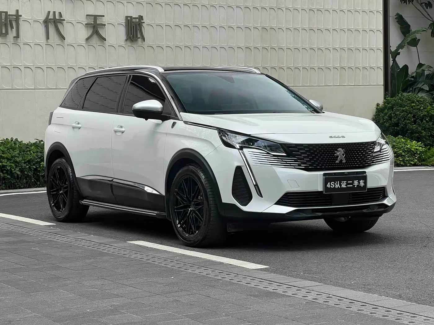 Peugeot 5008 2021 360THP 5-seater Performance Edition фото 3