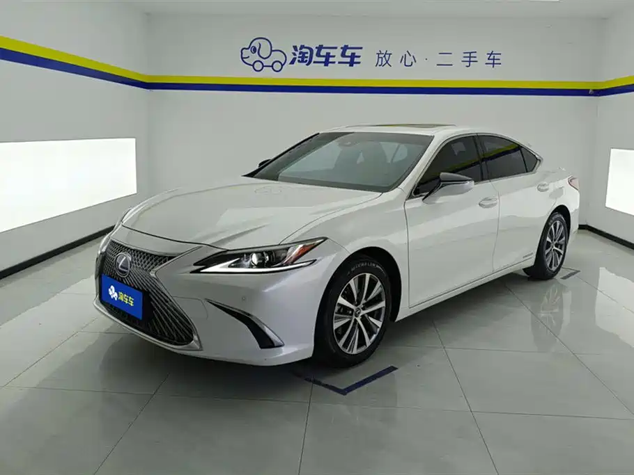 Lexus ES 2020 Model 300h Excellence Edition