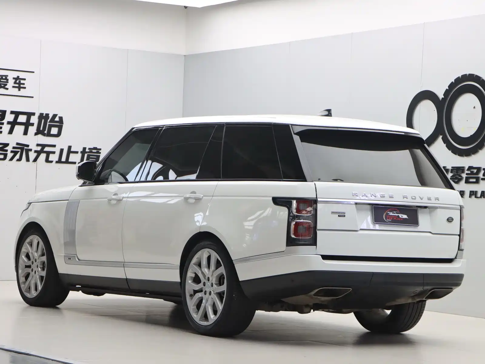 Фото 4 - Land Rover Range Rover