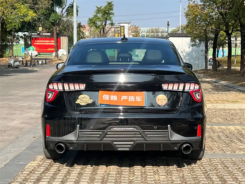 Lynk & Co 03 2018 1.5TD DCT Sport (China V) фото 6