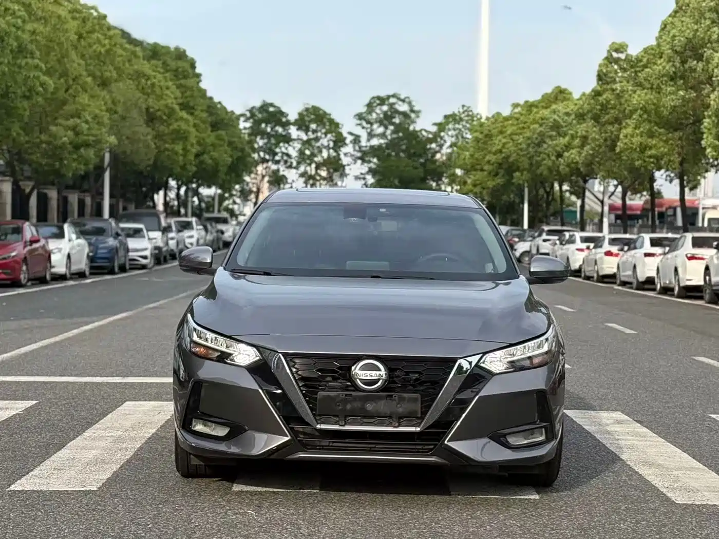 Nissan SYLPHY, миниатюра 2