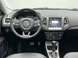 Фото 19 - Jeep Compass