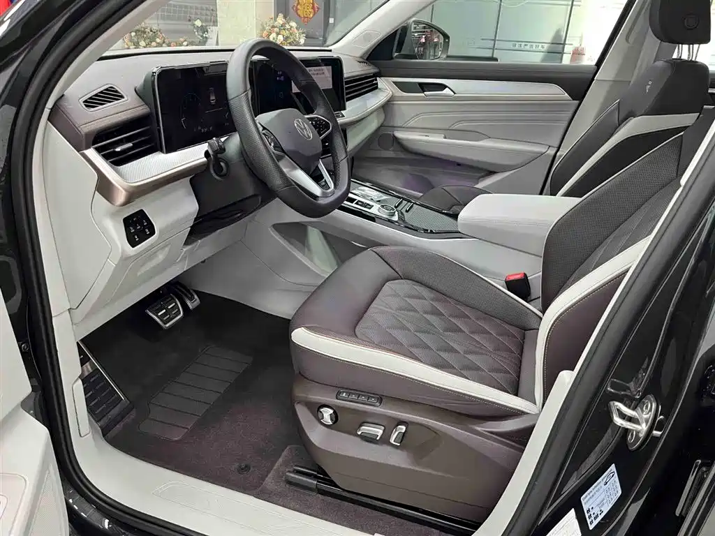 Volkswagen Talagon 2023 380TSI 4WD R-Line Touring Edition фото 9