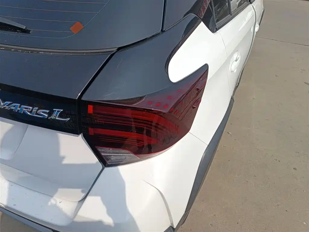 Toyota YARiS L Zhi Xuan 2020 Zhi Xuan X 1.5L CVT Luxury фото 8
