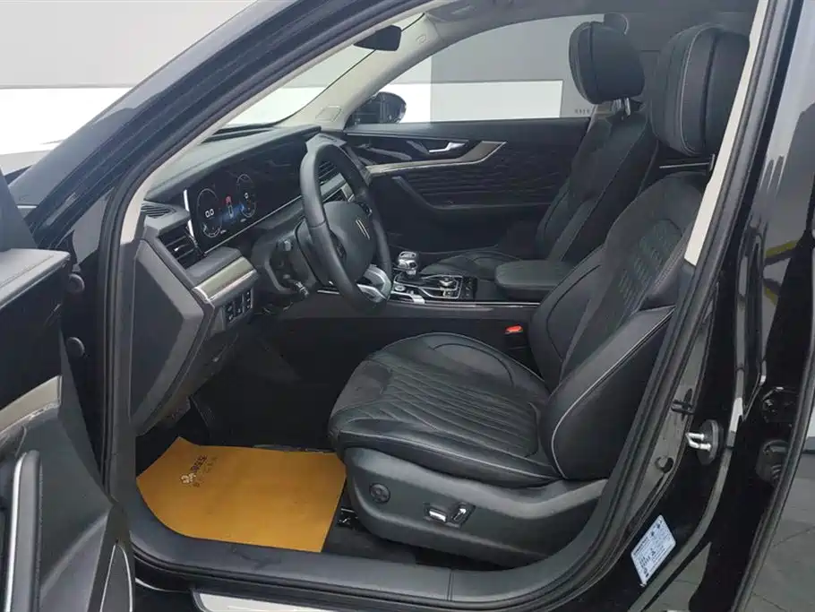 Hongqi HS5 2022 Facelift 2.0T Smart Flag Enjoyment Edition фото 9
