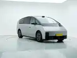 Фото 2 - Li Auto MEGA