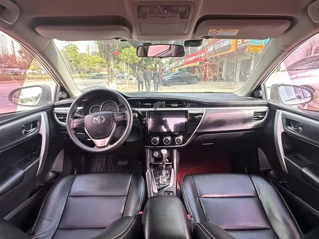 Toyota Corolla 2017 1.2T CVT GL фото 4