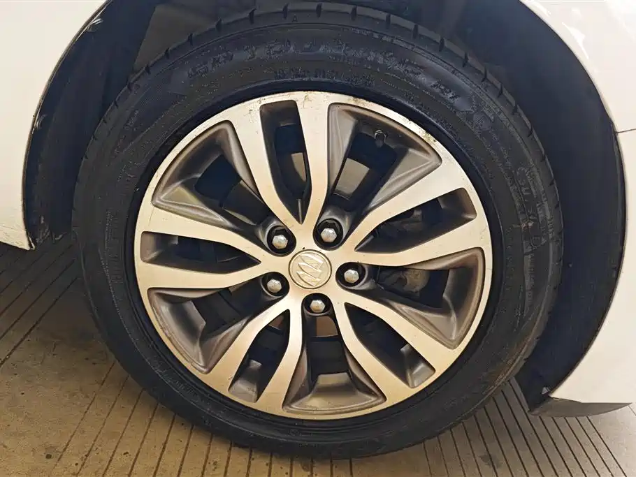 Buick Excelle 2019 18T Automatic Connected Elite (China V) фото 6