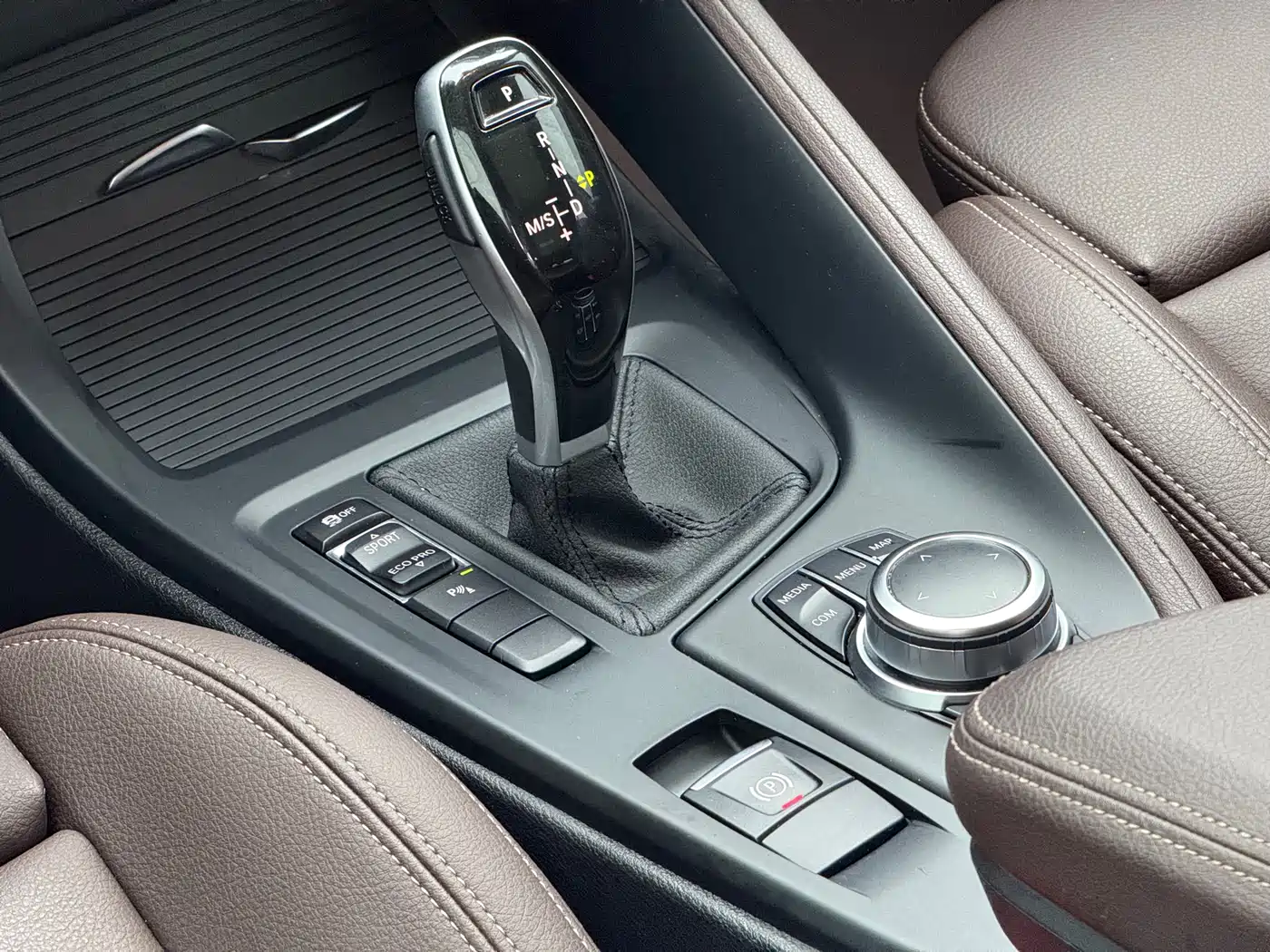 BMW X1 2022 sDrive25Li Leading фото 7