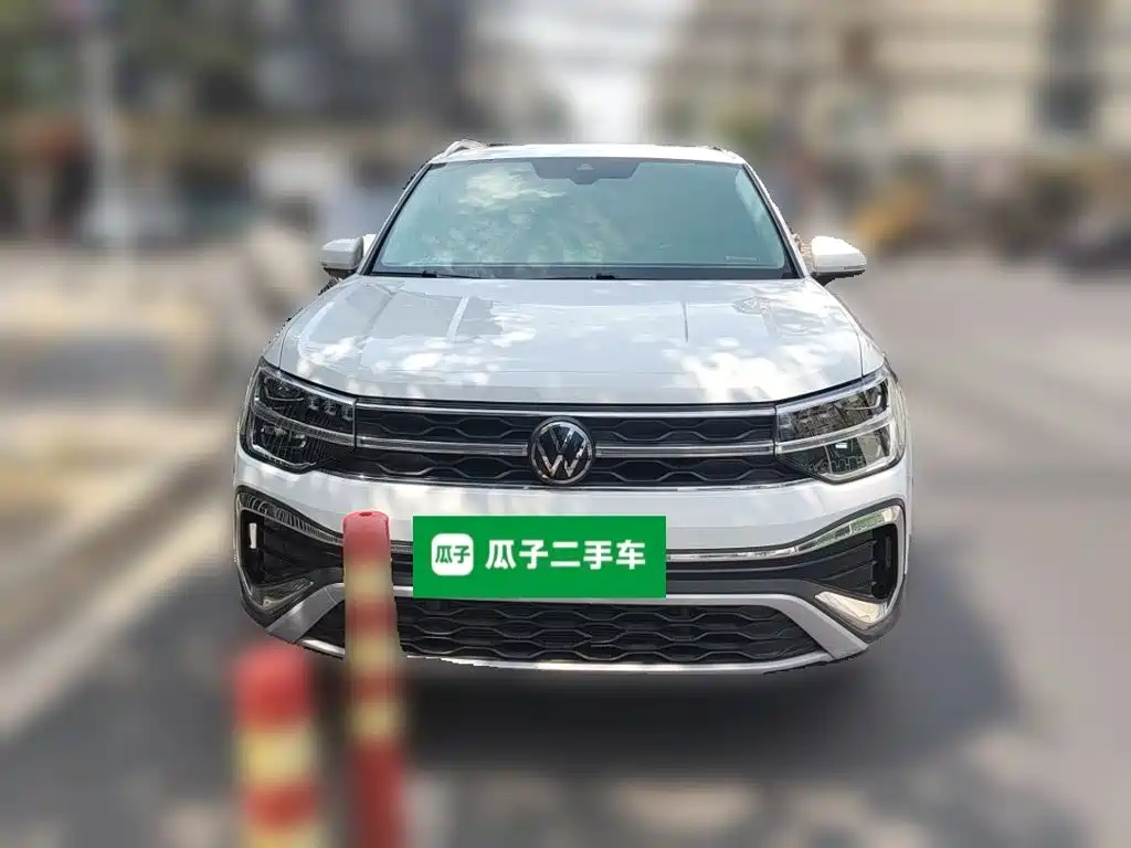 Volkswagen Tharu, миниатюра 2