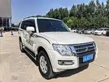 Фото 3 - Mitsubishi Pajero (Import)