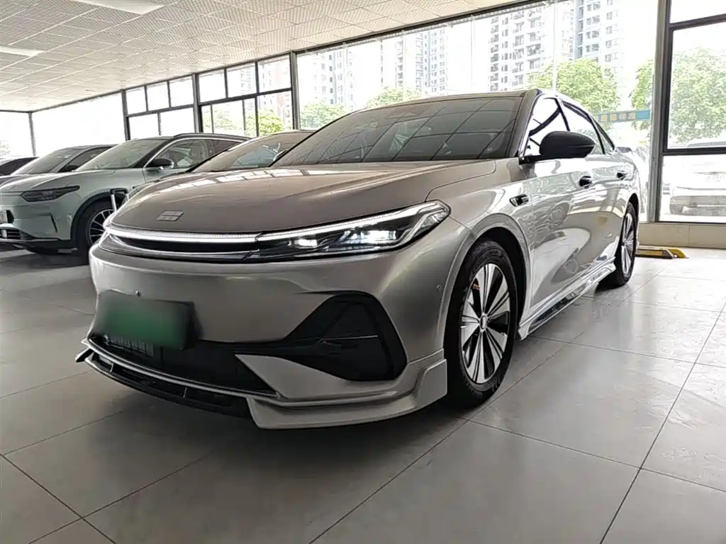 Geely Galaxy Galaxy A7 2025 EM-i 150km Long Voyage Edition