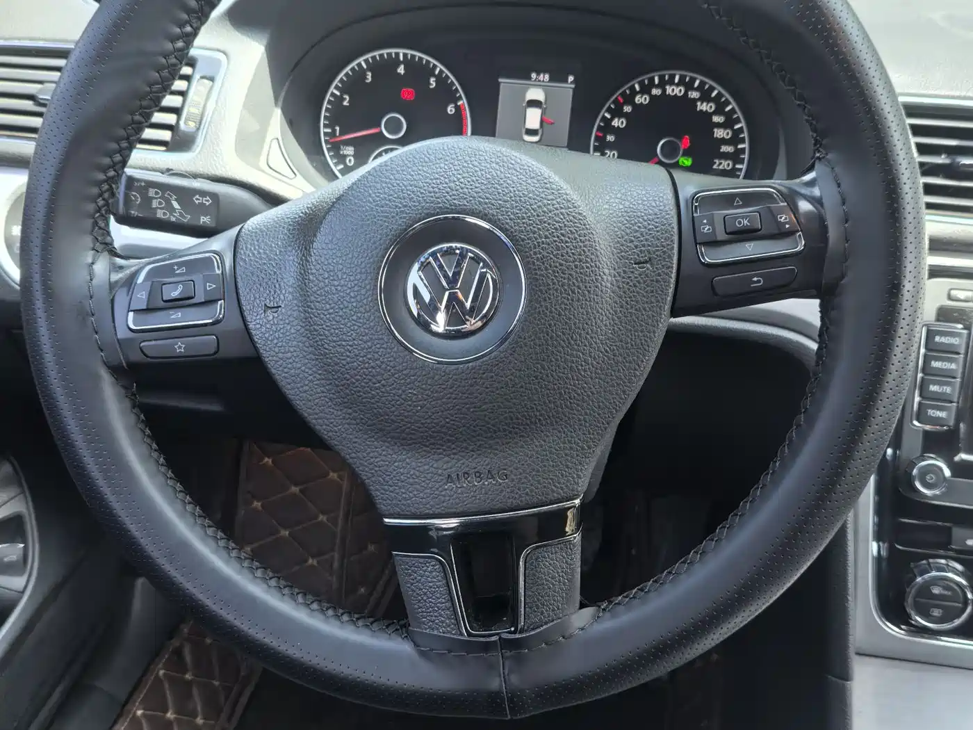 Volkswagen Passat 2011 2.0TSI DSG Ultimate фото 15