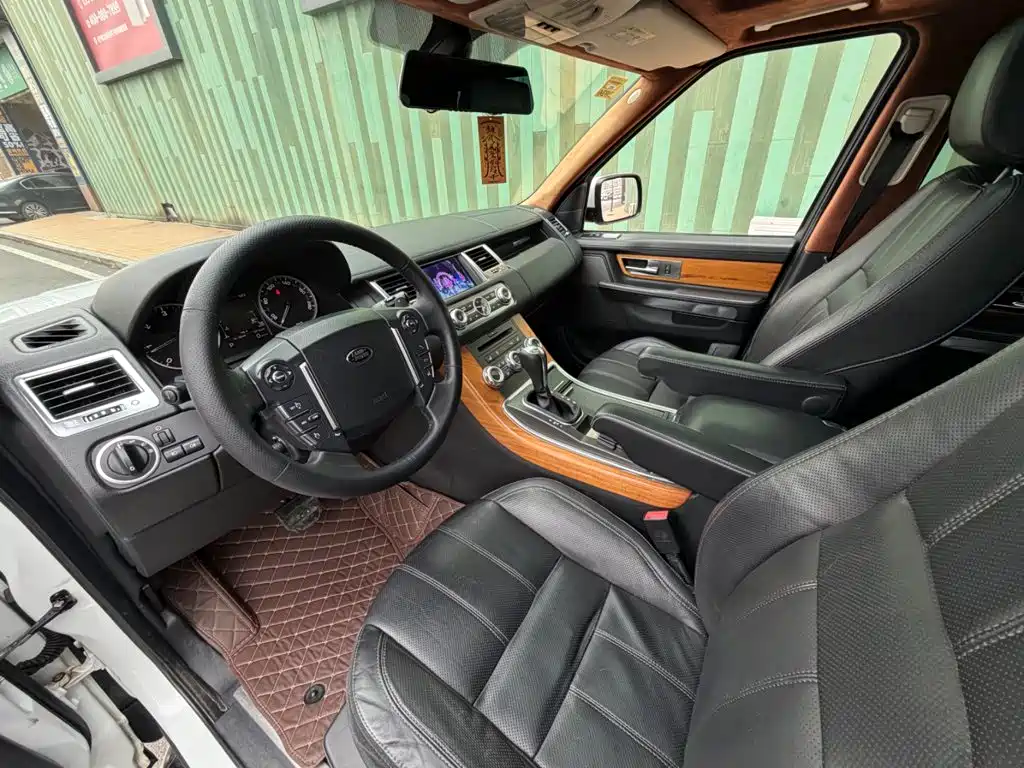 Land Rover Range Rover Sport 2010 2010 3.0 TDV6 HSE Diesel