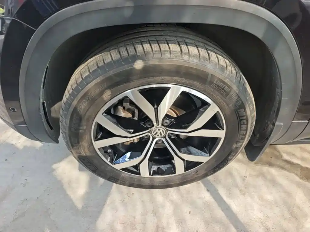 Фото 23 - Volkswagen Teramont