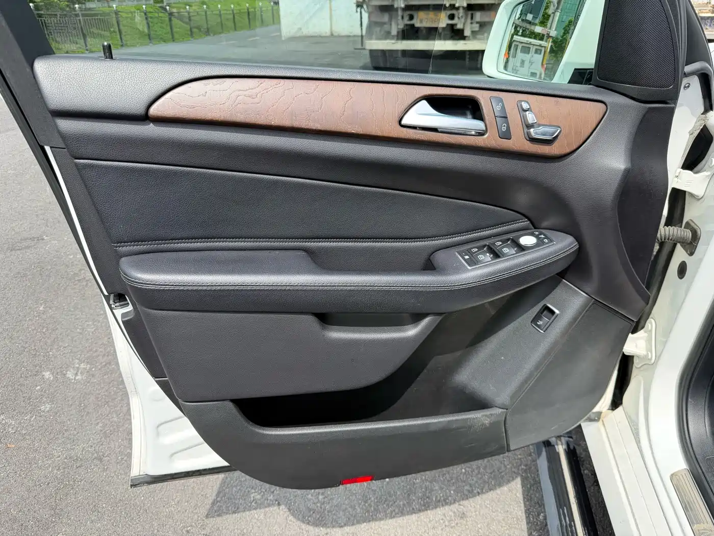Фото 9 - Mercedes-Benz GLE