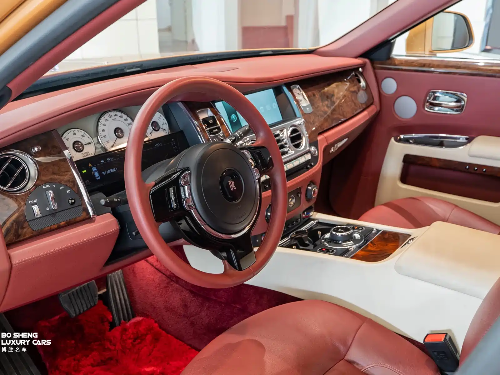 Фото 33 - Rolls-Royce Ghost