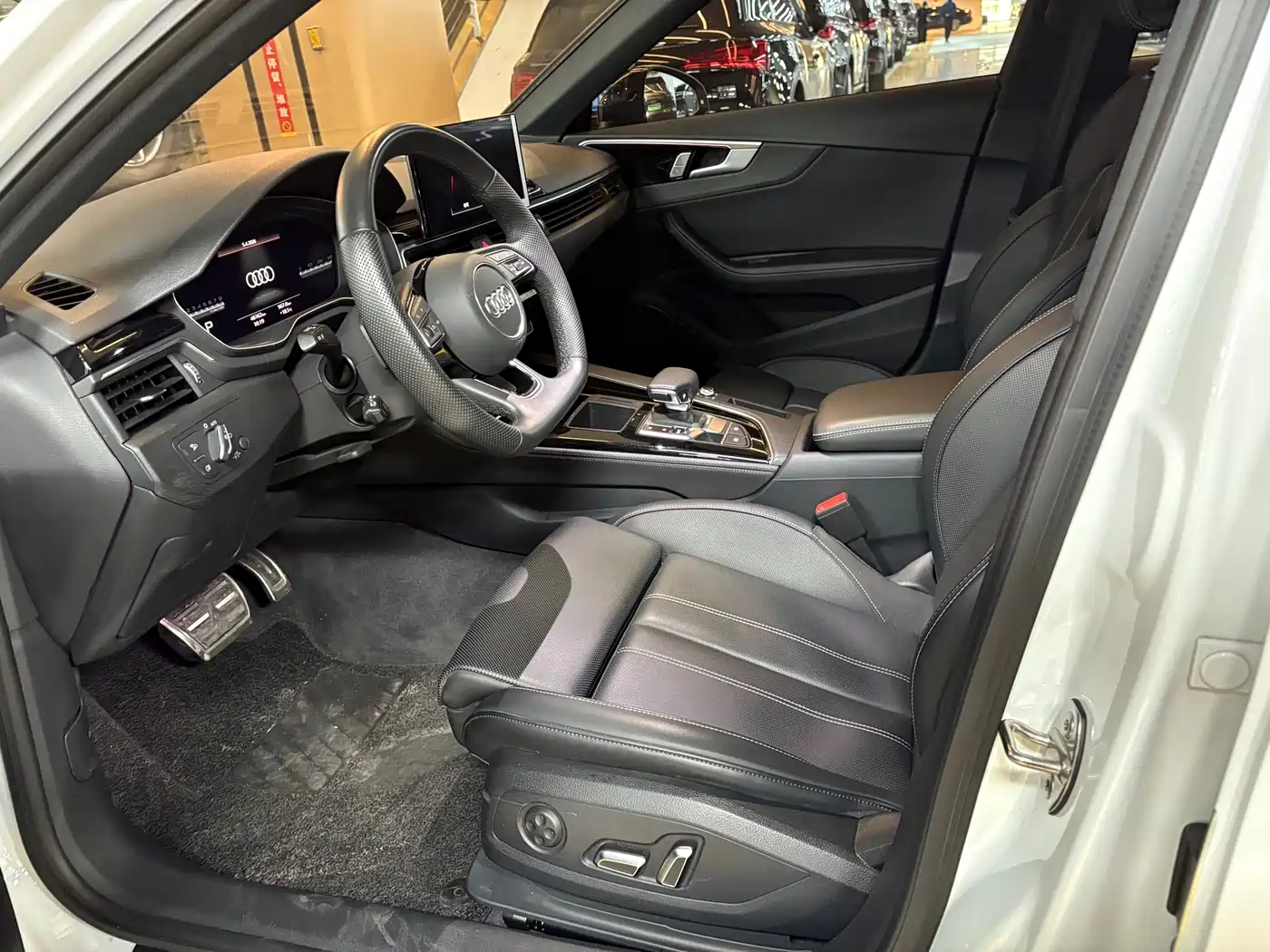 Audi A4L 2024 40 TFSI Luxury Dynamic фото 4