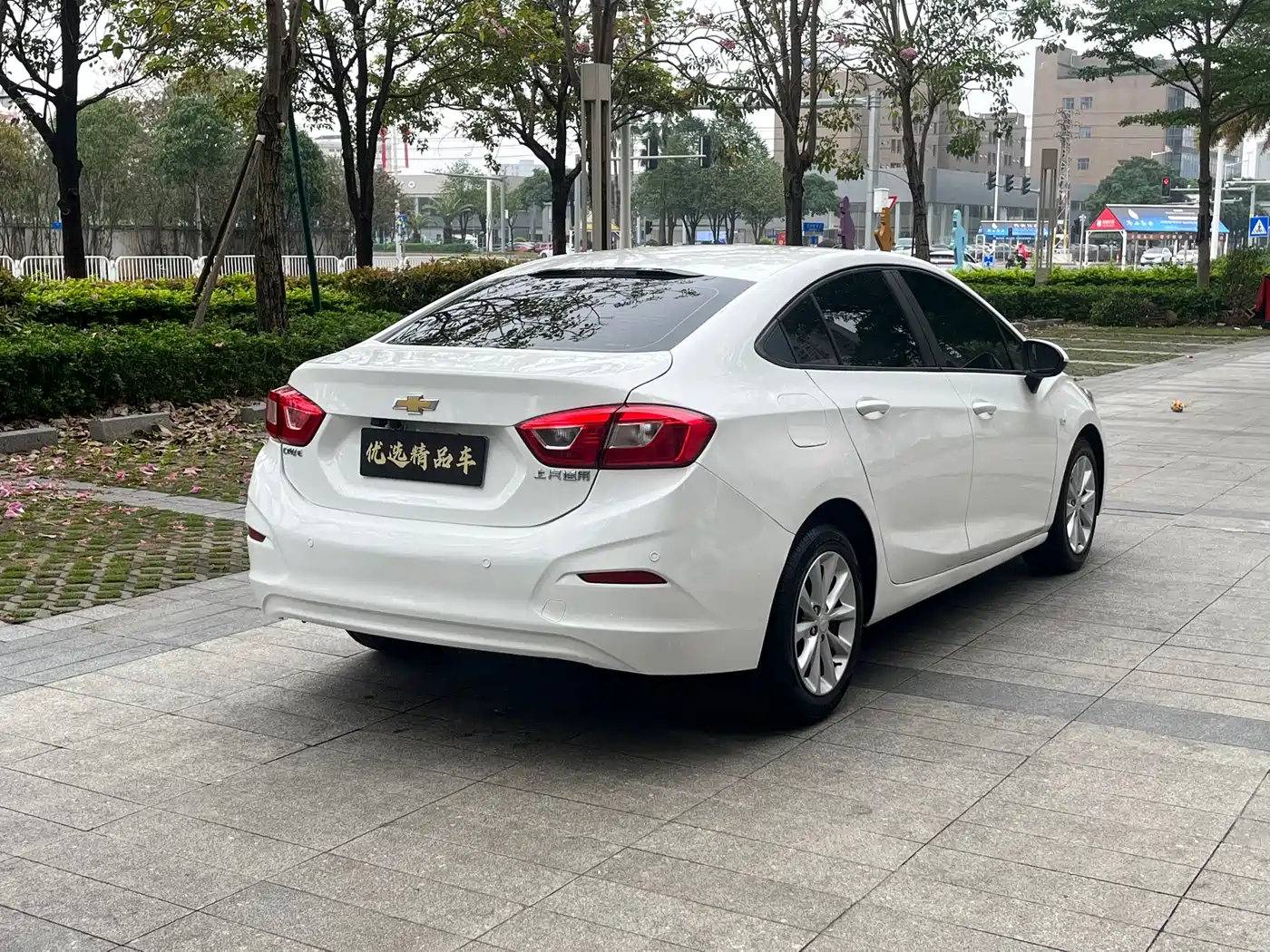 Chevrolet Cruze 2018 320 Automatic Pioneer Sunroof Edition фото 7