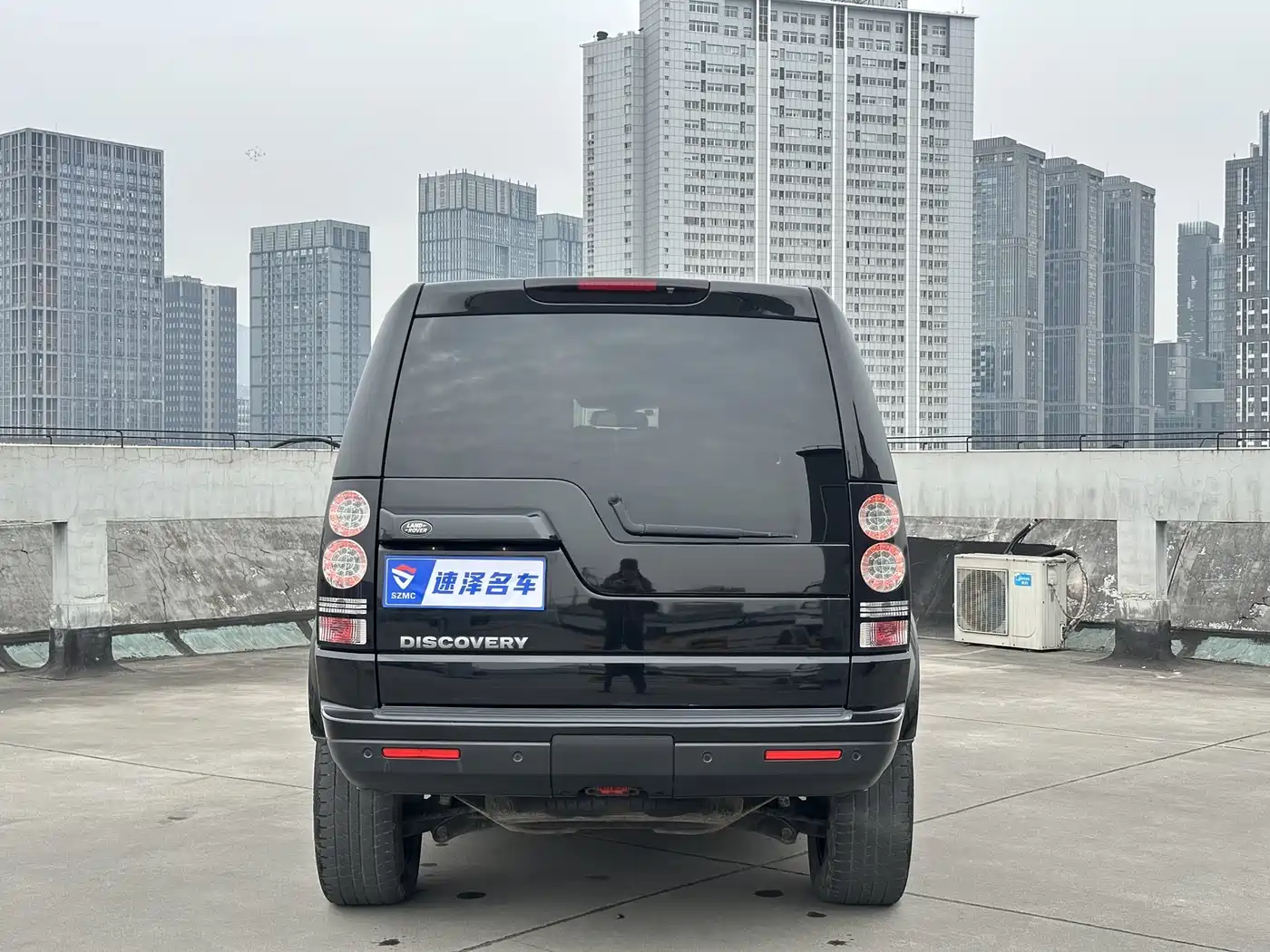 Фото 13 - Land Rover Discovery
