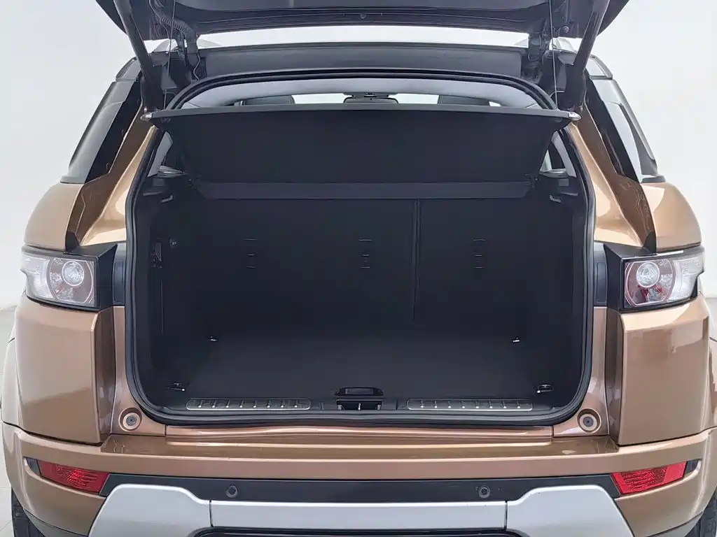 Land Rover Range Rover Evoque (Import) 2014 2014 2.0T 5-door Brilliance Sport