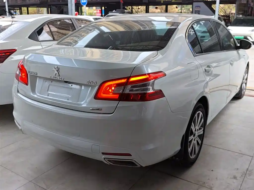 Peugeot 408 2018 Facelift 350THP Automatic Luxury фото 7