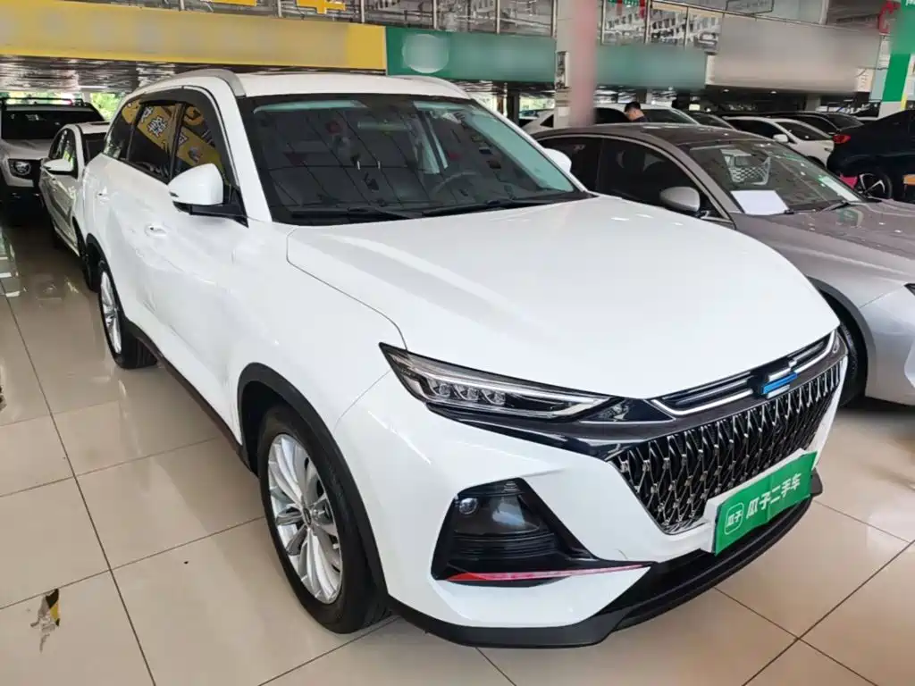 Changan Oshan X7 PLUS 2023 2022 1.5T Blue Whale Edition Auto Executive