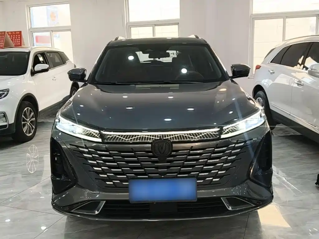 Фото 3 - Changan CS75 PLUS