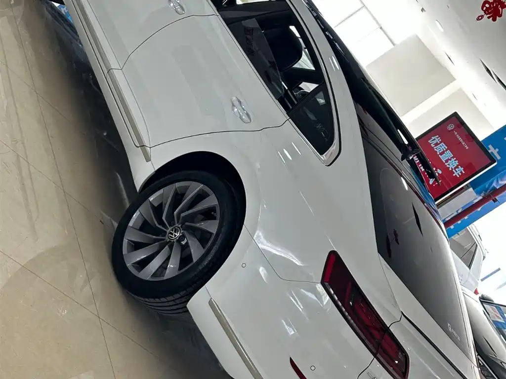 Volkswagen FAW-Volkswagen CC 2025 380TSI Eye-catching Shared Edition фото 23
