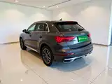 Photo 4 - Audi Q3