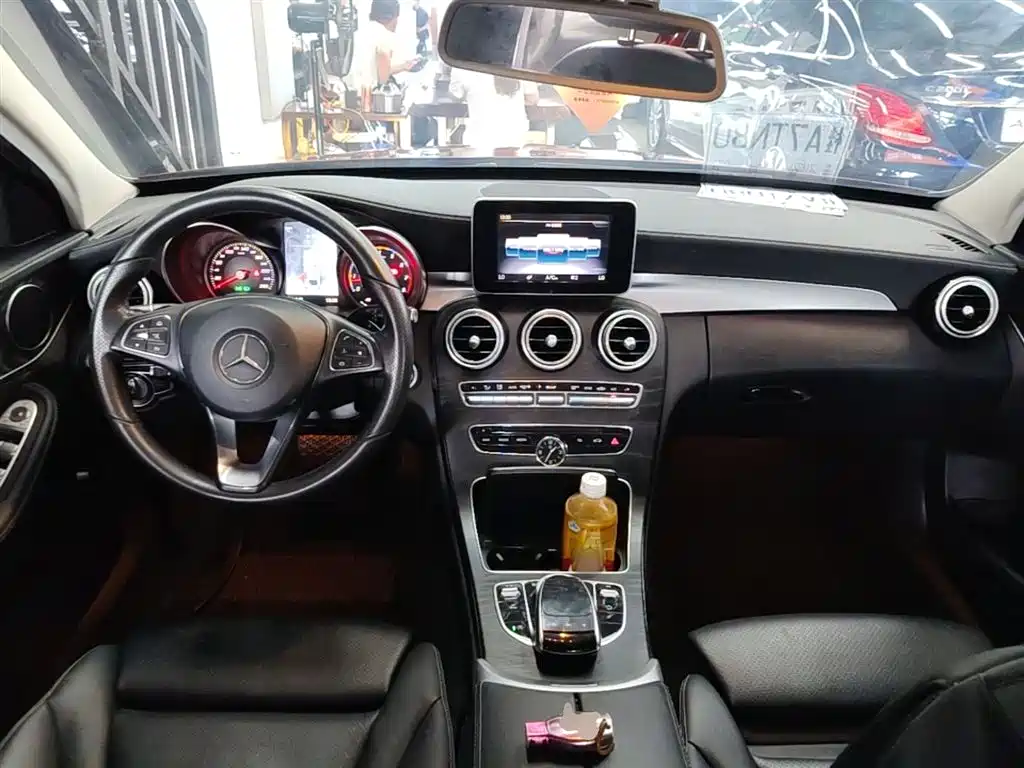 Mercedes-Benz C-Class 2018 C 180 L Fashion Sport Edition фото 10