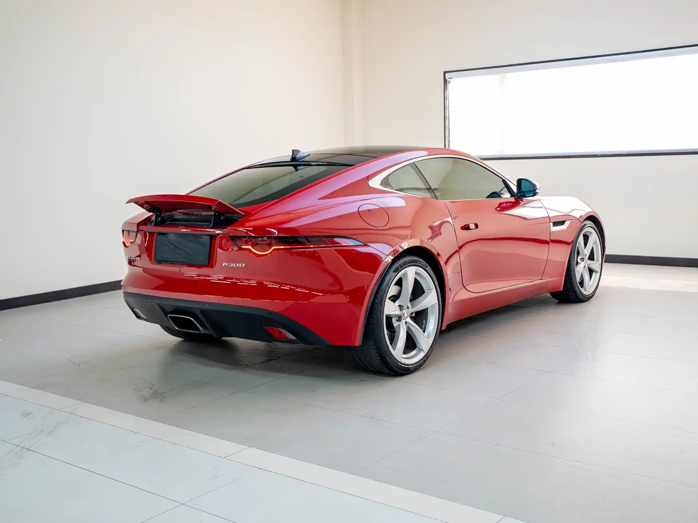 Jaguar F-TYPE 2018 2019 2.0T Coupe