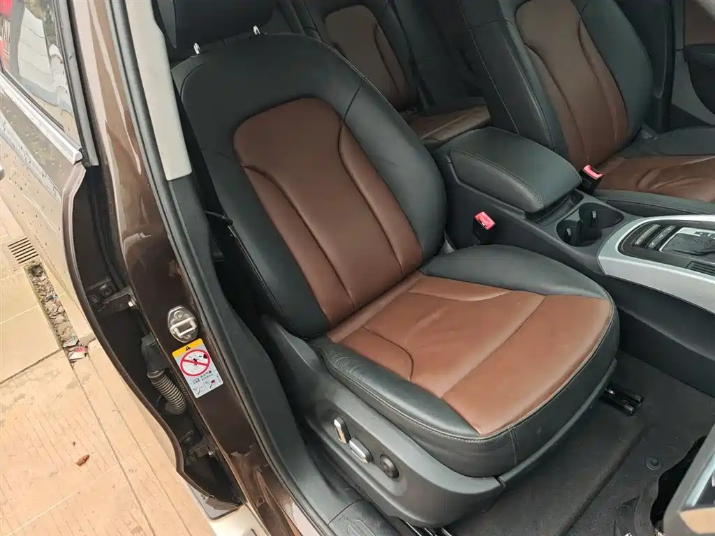 Audi Q5 2016 40 TFSI Technology Model фото 25