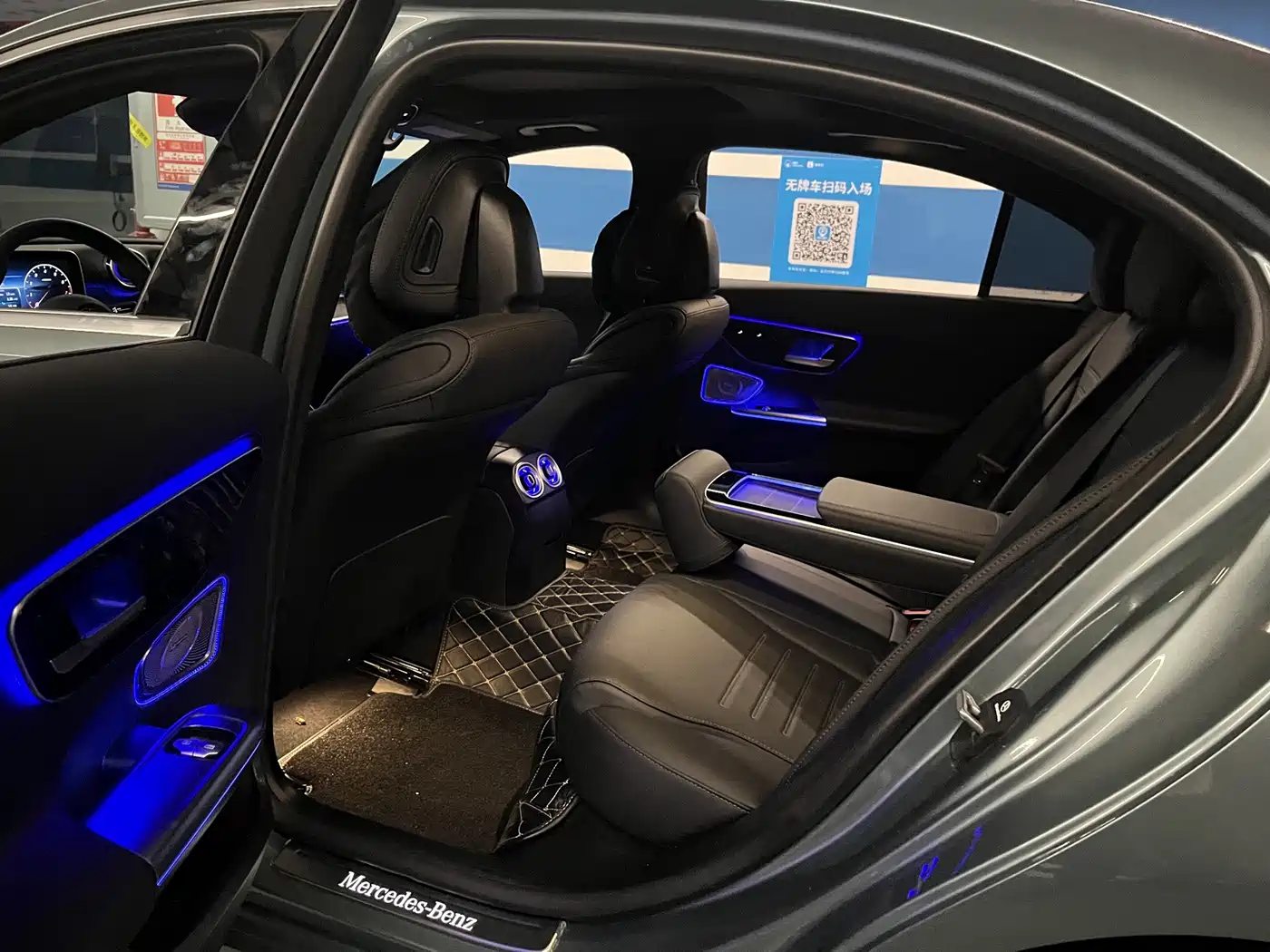 Mercedes-Benz C-Class, миниатюра 10