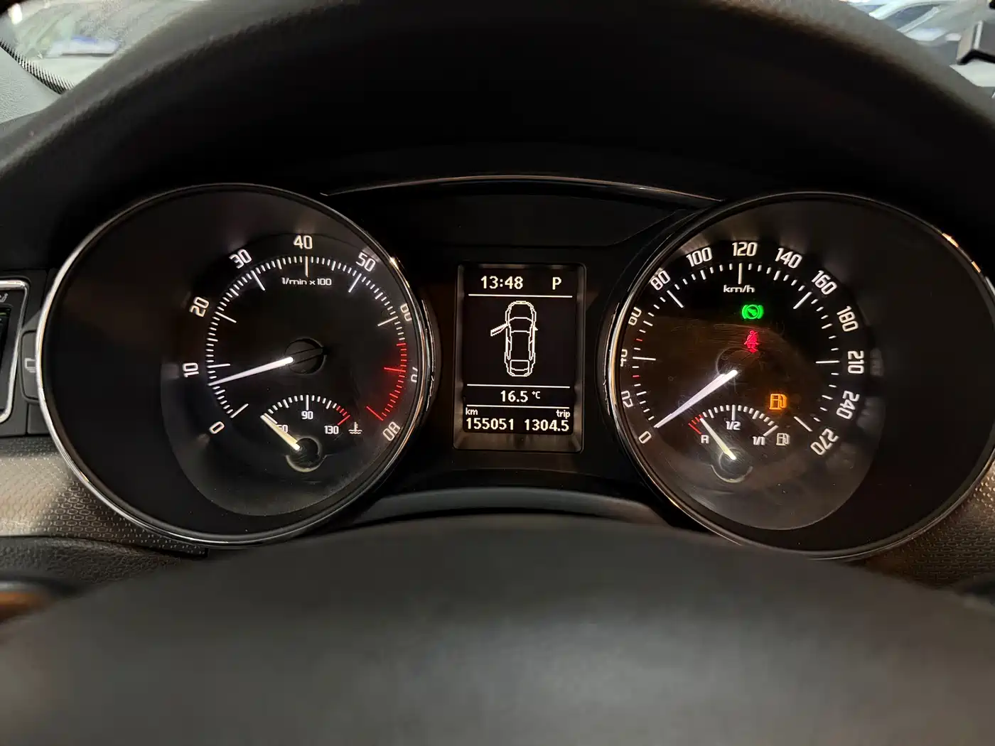 Škoda Superb 2012 1.8TSI Automatic Noble Elegance Edition фото 8