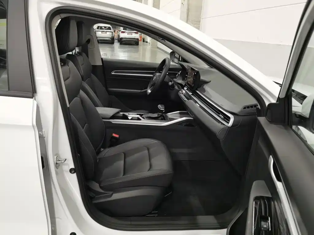 Geely Emgrand 2025 2026 Model 4th Generation 4 Millionth Anniversary Edition 1.5L CVT Stellar