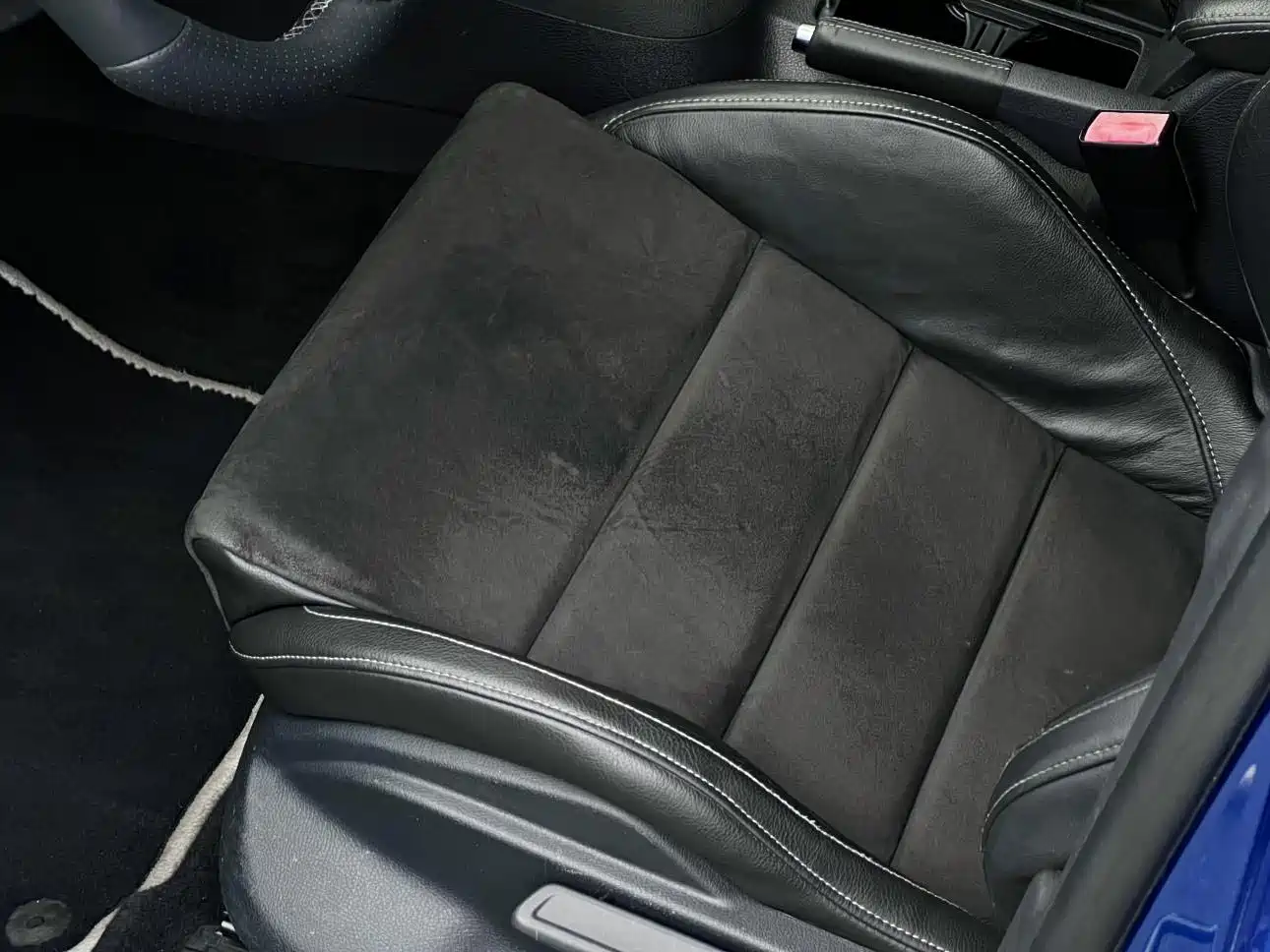Volkswagen Golf (Import) 2011 2.0TSI R фото 23