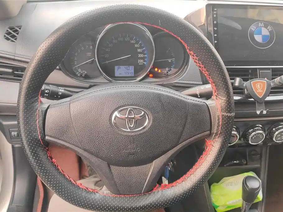TOYOTA VIOS