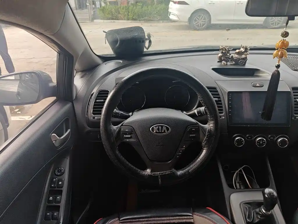 Фото 6 - Kia K3