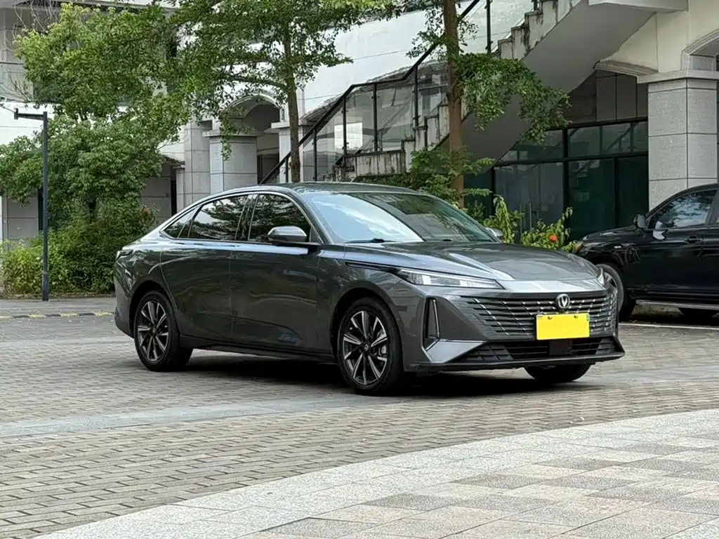 Changan Eado 2024 2024 Model 1.5T GDI Auto Premium Type