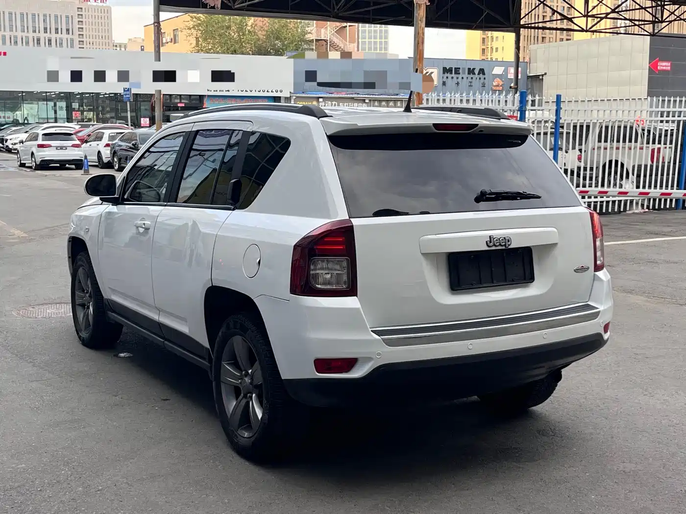 Jeep Compass (Import) 2014 2014 Facelift 2.4L 4WD Comfort Edition