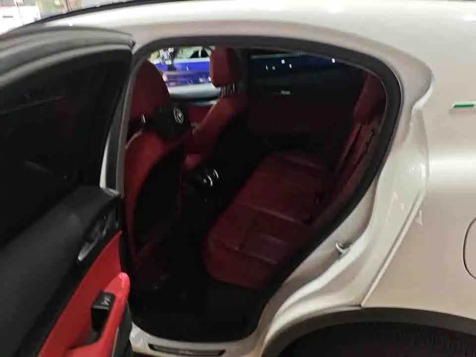 Alfa Romeo Stelvio 2021 2020 2.0T 280HP Luxury Edition