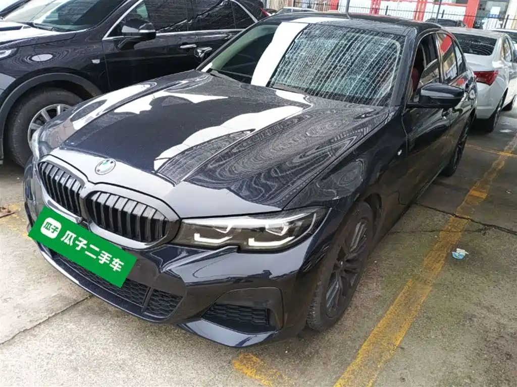 BMW 3 Series 2022 325i M Sport Shadow Edition