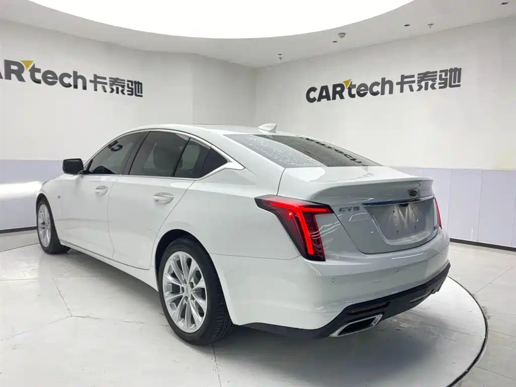 CADILLAC CT5