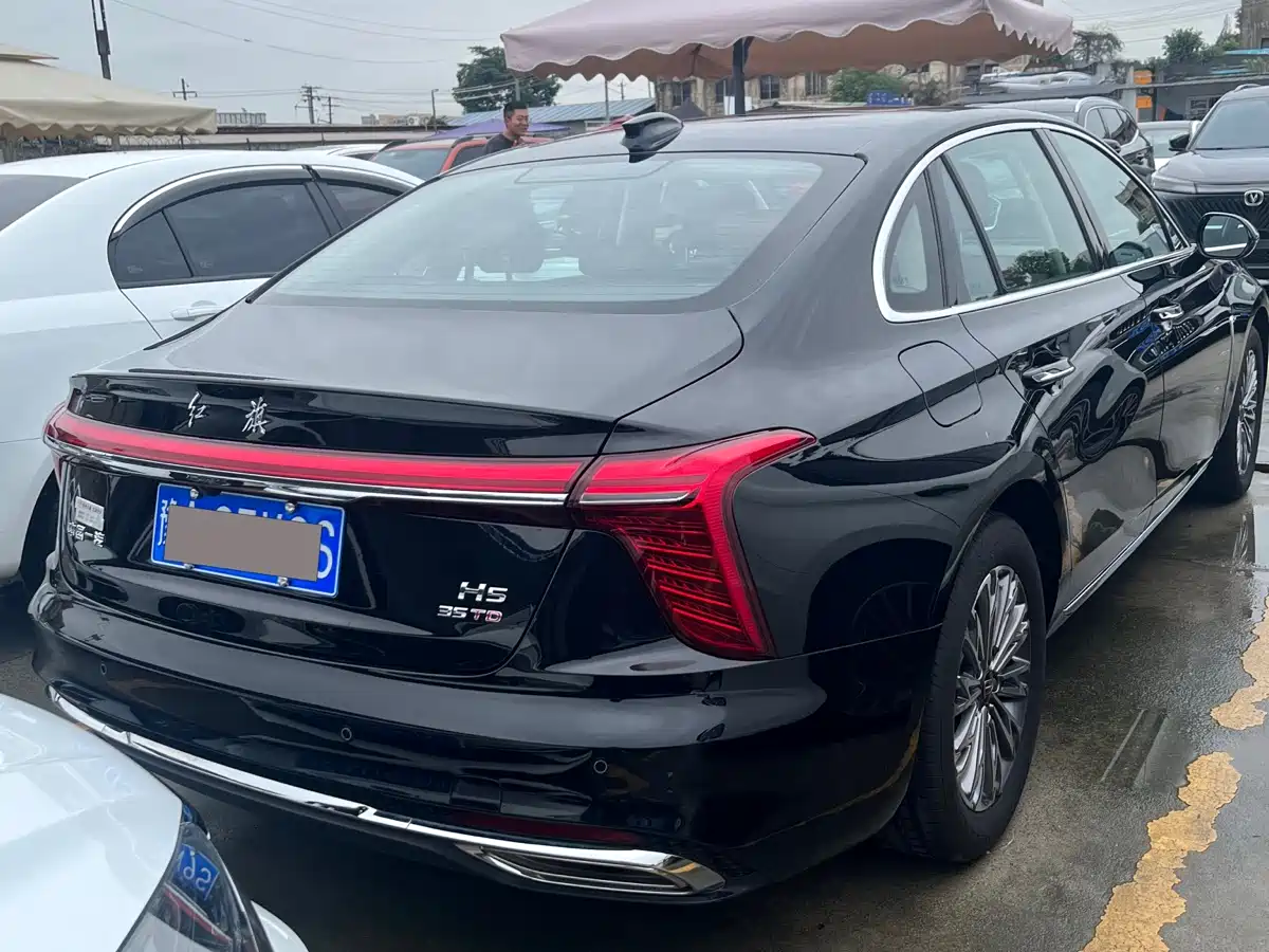 Hongqi H5 2023 1.5T DCT Smart Connect Flag Rhythm фото 11