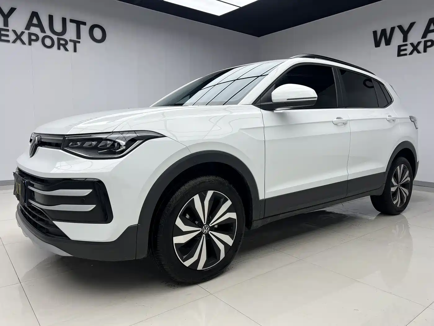 Volkswagen Tharu 2025 New Edge 1.5L Aspiration Edition