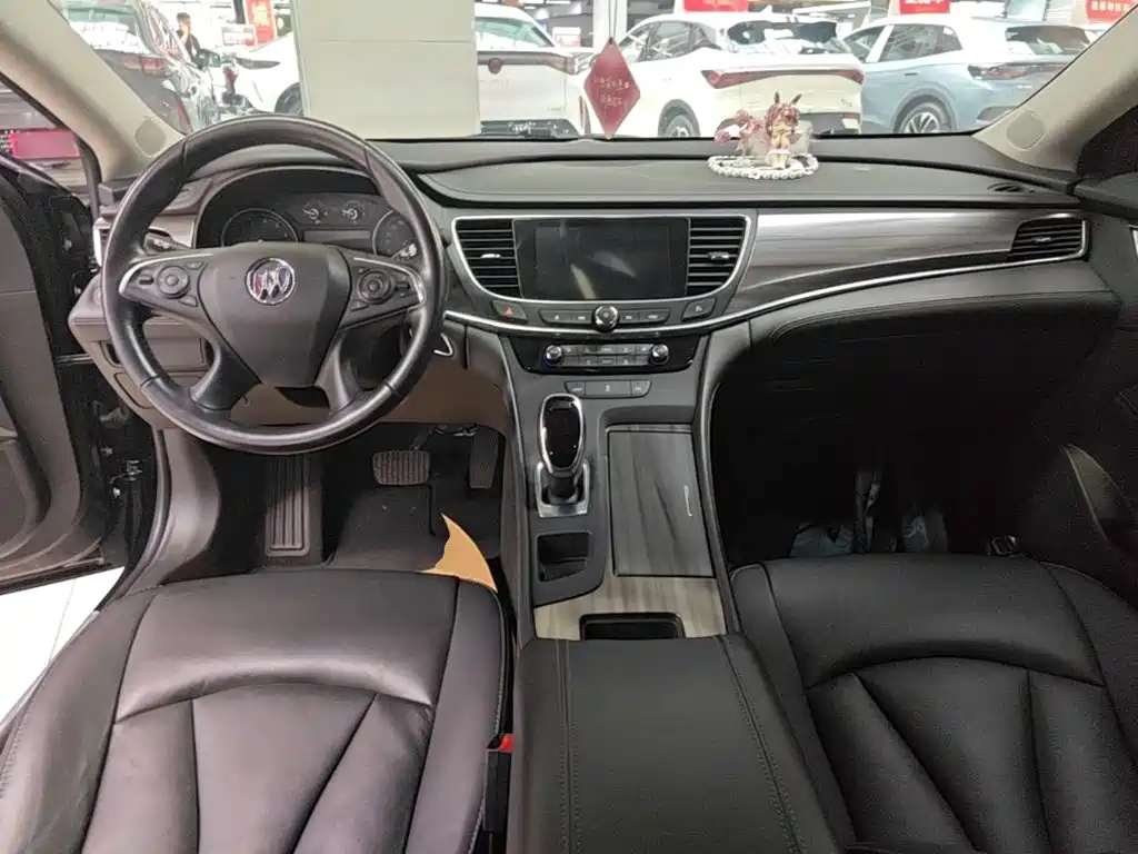 BUICK LACROSSE