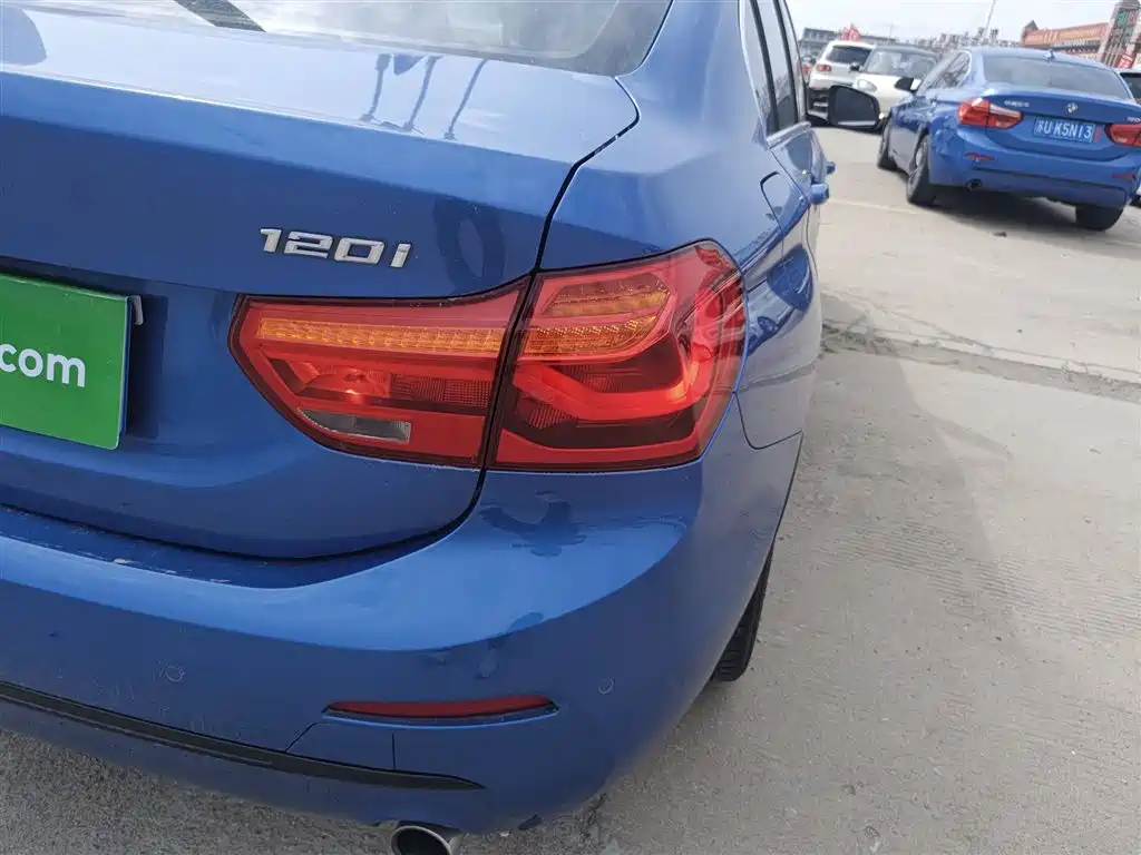 BMW 1 Series 2017 120i Design Package фото 24
